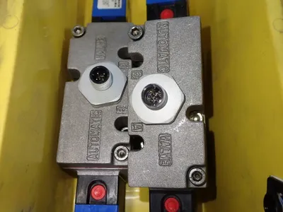 USED AUTOMATIC VALVE B7057011DB7