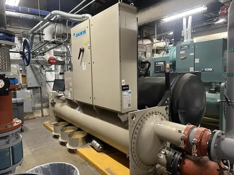 Used 2020 DAIKIN 560 TON CENTRIFUGAL MAGNETIC BEARING WATER Chillers | C3 SURPLUS LLC #442522