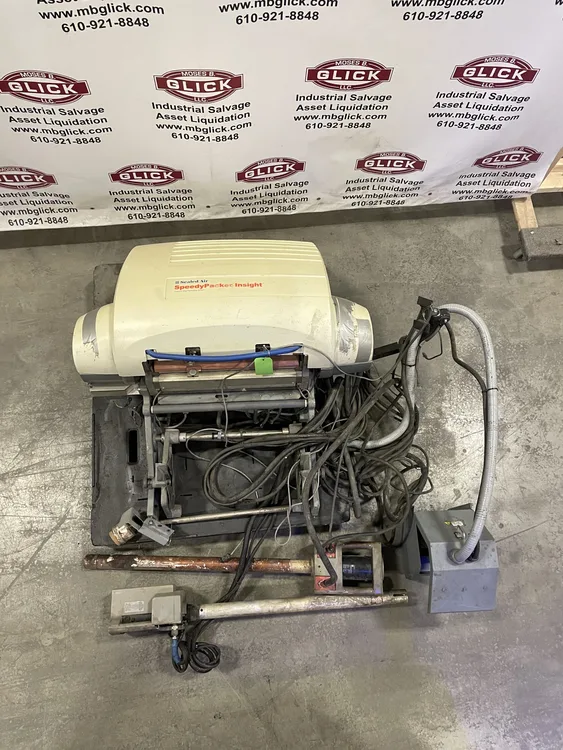 Used _UNKNOWN_ MACHINE SIZE:

BENCHTOP MODEL: 52″ W × 30″ D × 47″ H
FLOOR MODEL: 52″ W × 38″ D × 79″-103″ H Mailing Equipment Pennsylvania US | Moses B Glick #1010700