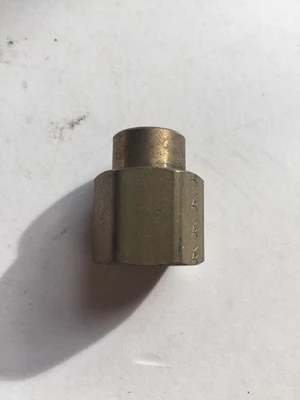 *New* 1/4" X 1/8" Brass Reducer Coupling (Lot Of 6) *Warranty*