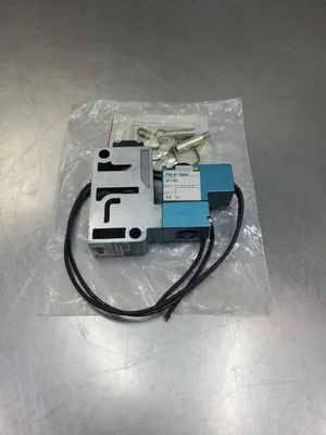 MAC 914B-PM-611RA SOLENOID VALVE w/PME-611RAA 24VDC Module. 6A-12