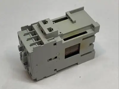 USED ALLEN-BRADLEY CONTROL RELAY 24 VDC 3NO/1NC 25A SER A