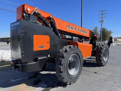 USED 2016 SkyTrak 10054