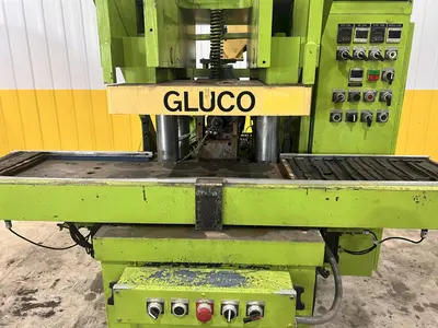 USED GLUCO HVS40