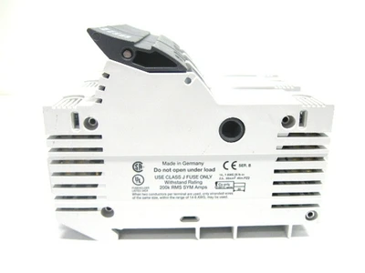 USED ALLEN BRADLEY 1492-BF3J60-L