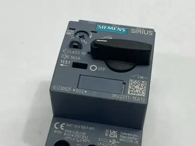 3RV2011-1KA10 | Siemens  Motor Protector Circuit Breaker 9-12.5A - Used