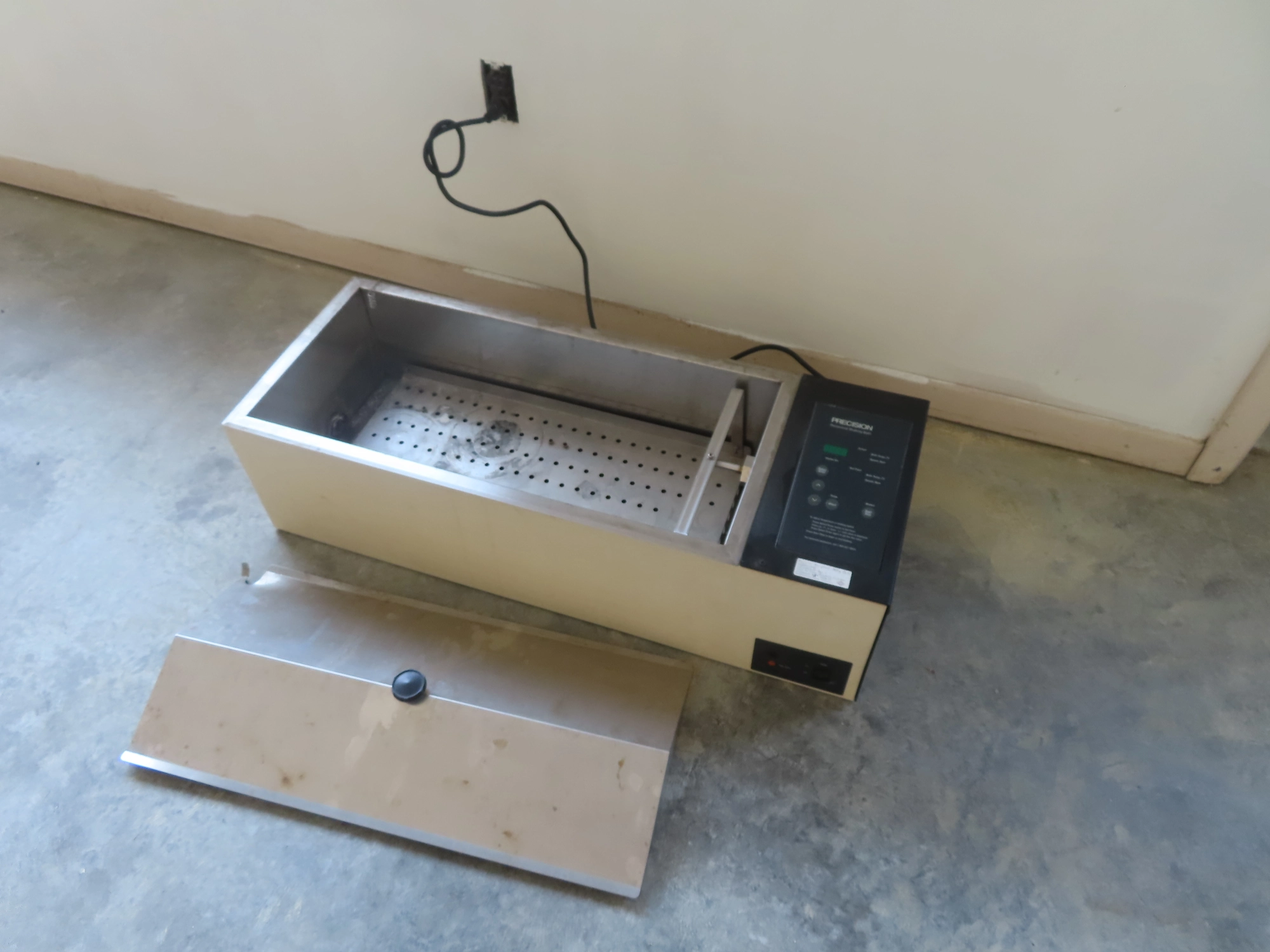 Precision Reciprocal Shaking Heated Bath