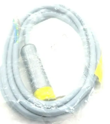 NEW TURCK ELEKTRONIK NI10-G18-AZ3X-60MM PROXIMITY SWITCH NI10G18AZ3X60MM