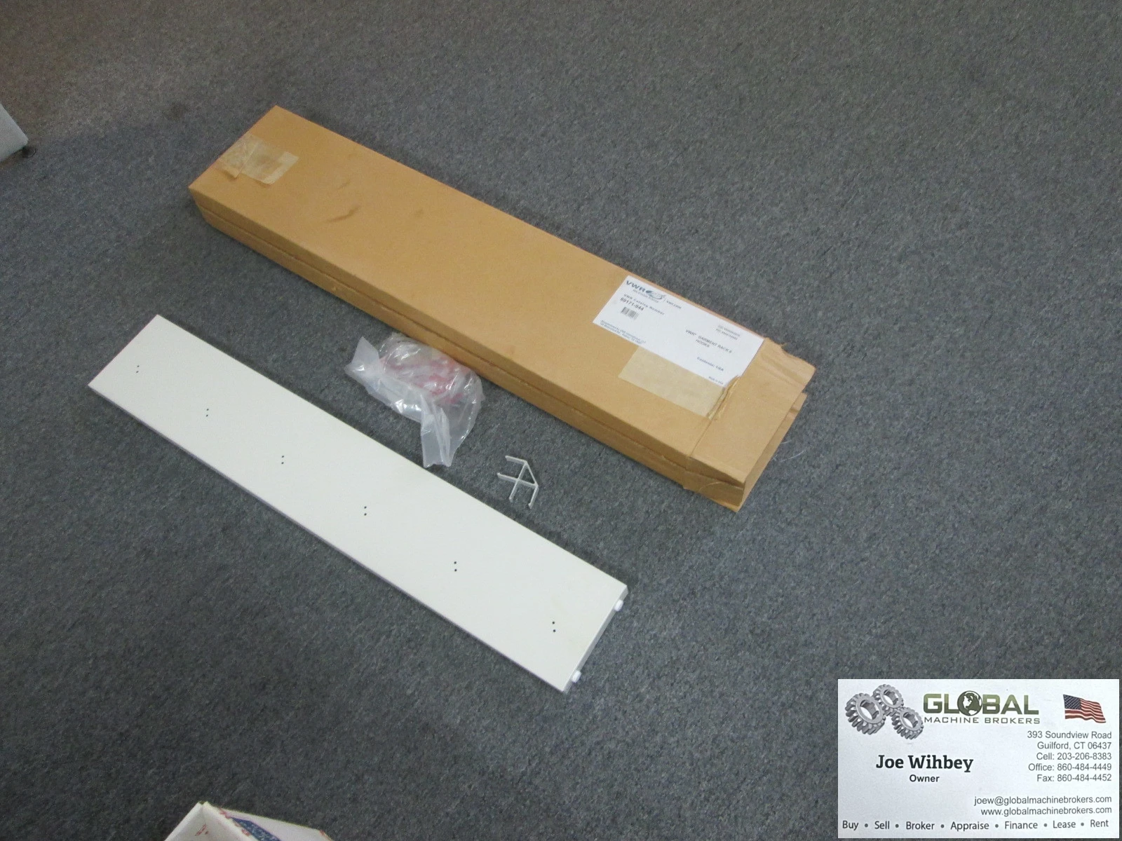 VWR 6 Hook Garment Rack 89171-944