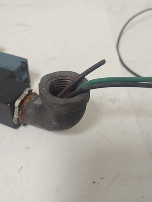 USED MAC 825-PM-111CA-552