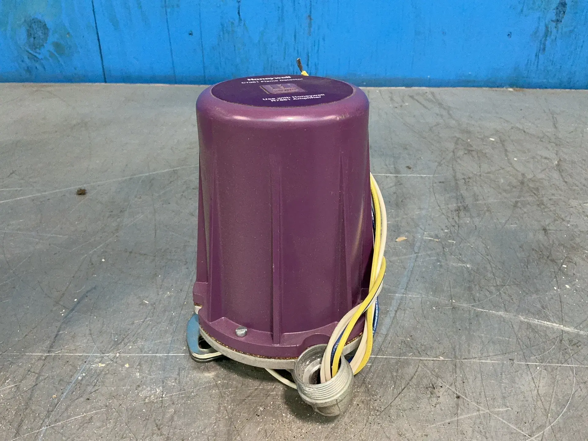 Used 2024 HONEYWELL CR7061A1012 Gas Analyzers / Detectors Ohio US | HGR 24 #1545420