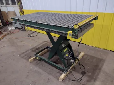 4,000 LBS X 72" X 30" SOUTHWORTH MODEL #LS4-36 HYDRUALIC SCISSOR LIFT TABLE, 110 VOLT: STOCK #20939