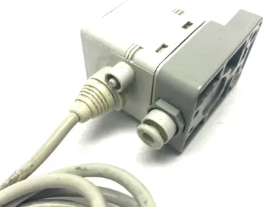 USED SMC HIGH PRECISION VACUUM SWITCH