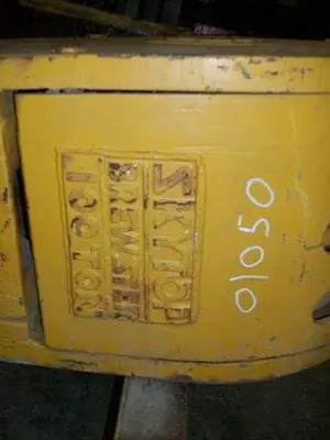 USED SKYTOP BREWSTER DTB-103 100 TON TUBING / TRAVELLING BLOCK AND HOOK