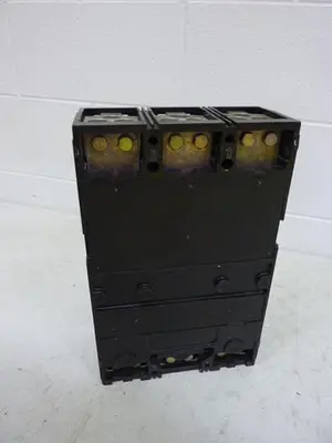 USED SQUARE D MAL36900