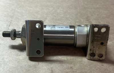 USED SMC CM2B32-25