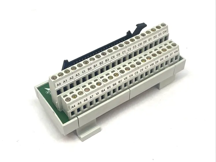 Used AUTOMATIONDIRECT AUTOMATION DIRECT ZL-CM40 ZIPLINK Terminal Blocks Michigan US | Maverick Industrial Sales #1091520