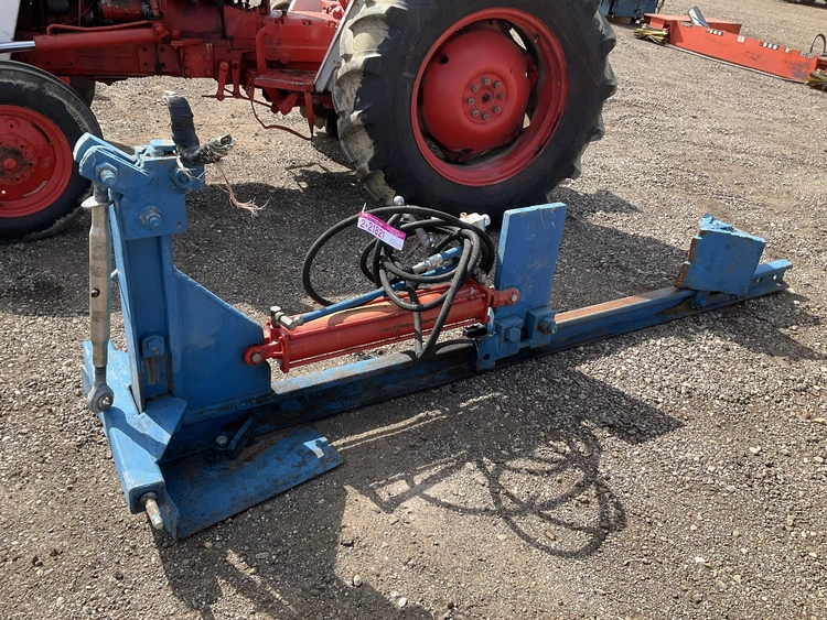 Used _UNKNOWN_ _UNKNOWN_ Skid Steer Log Splitters Michigan US | Miedema Asset Management Group #1476330