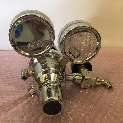 CONTROLS Corporation of America 212-3332-57-000 GAS REGULATOR