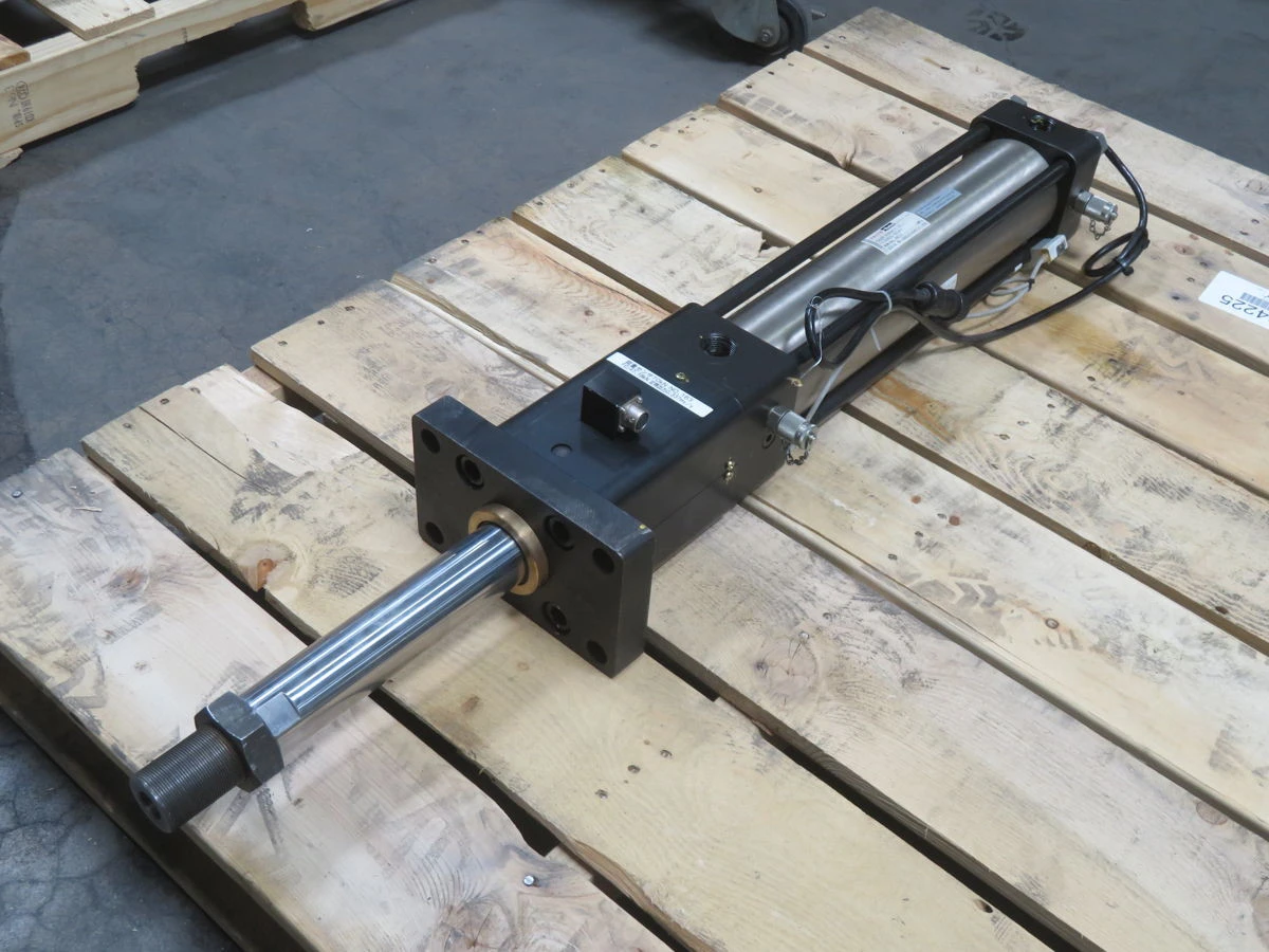 Used TAIYO _UNKNOWN_ Pneumatic Cylinders Texas US | OCO Industrial #1604227