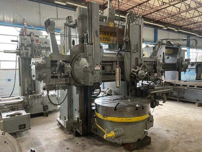 52" CINCINNATI HYPRO Vertical Boring Mill