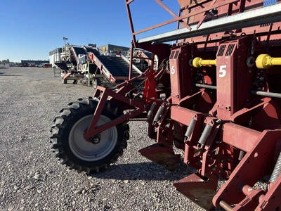 Used _UNKNOWN_ _UNKNOWN_ Planters Idaho US | Tri-Steel Manufacturing #1557073