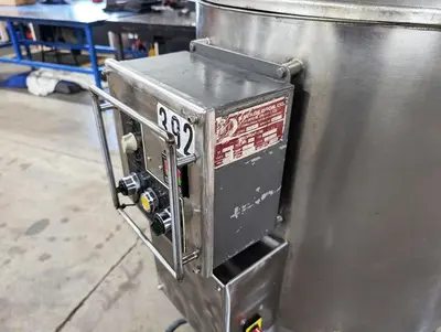 SAVAGE 450 CM Chocolate Conditioner | Harvest Equipment and Fabrication Inc (23)