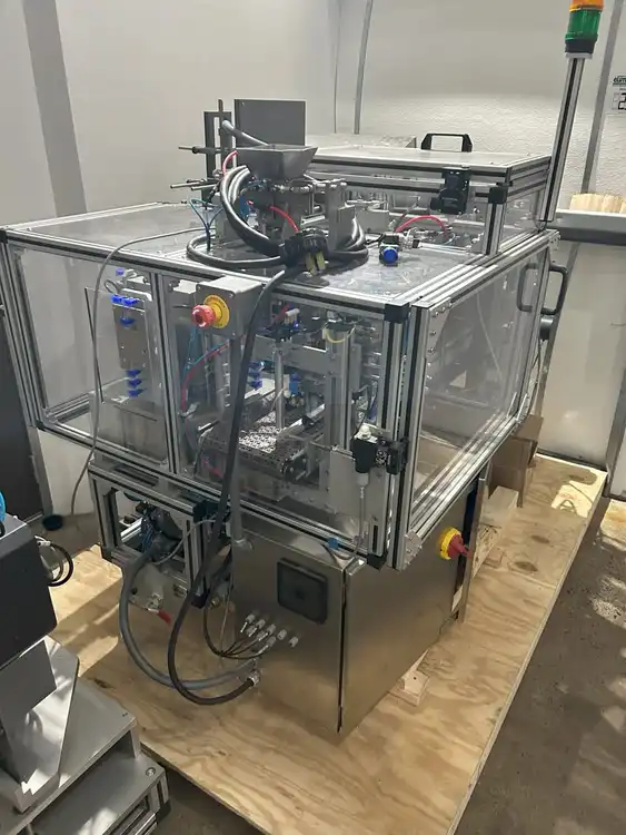 Used 2016 URANIA PACKAGING ANSWER Baggers | Revelation Machinery #404783