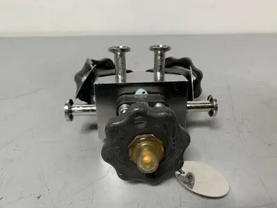 USED ITT INDUSTRIES PURE-FLO DSA-.5-PF-419-.5 DIAPHRAGM VALVE W/ 1/2" SANITARY FIT