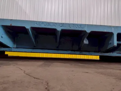 90'' X 130'' T SLOTTED LAYOUT TABLE / FLOOR PLATE: STOCK 17536