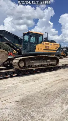 Used 2023 HYUNDAI HX350AL Crawler Excavators Florida US | National Equipment Dealers #1422458