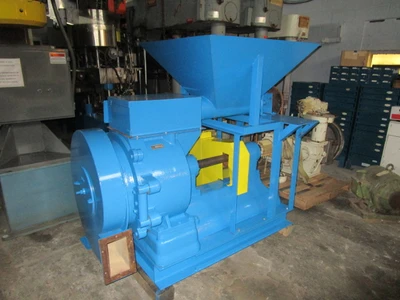 Schutz O'Neill Air Swept Pulverizer, 75 HP