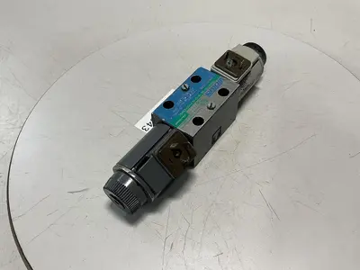 USED VICKERS DG4V-3S-6C-M-U-HL7-60-EN490