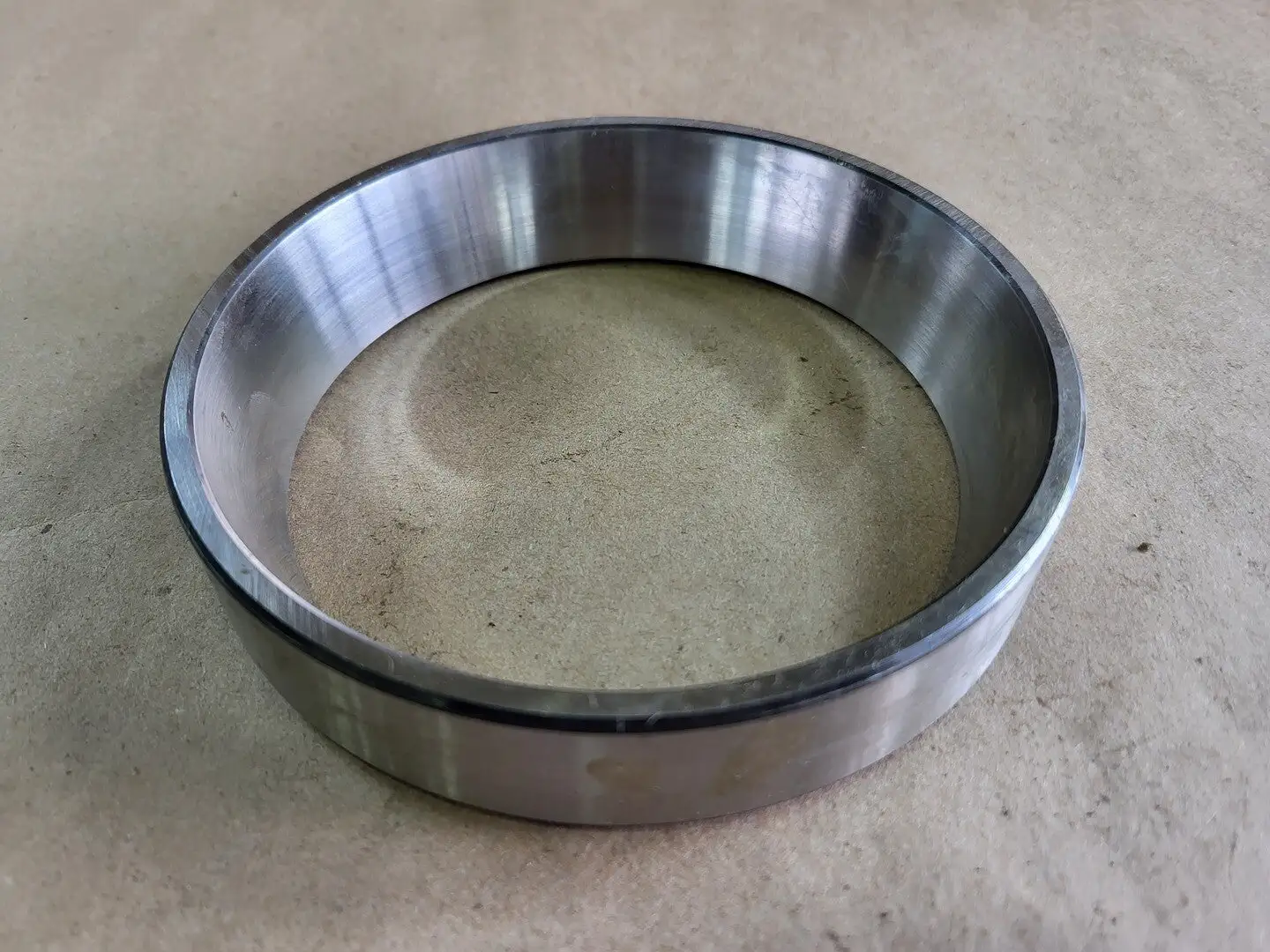 NEW TIMKEN 572