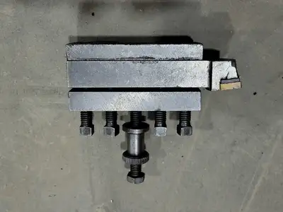 16" x 21" Lathe w/ Tooling & Accessories