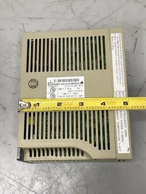 USED YASKAWA SGDA-04AS