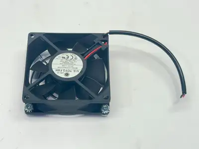 USTF802512HW | U.S. Toyo Fan  DC Brushless Fan 0.24A 12VDC - Used