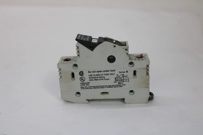 USED ALLEN BRADLEY 1492-FB1C30-D1