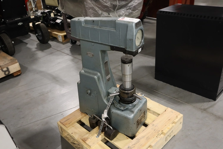 Used WILSON 3 JR-BB Lab Inspection Minnesota US | Machinesused.com #1568007