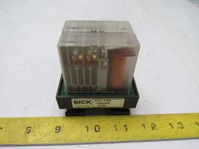 Sick 7022900 Captive Contact Safety Relay Interface Power Supply