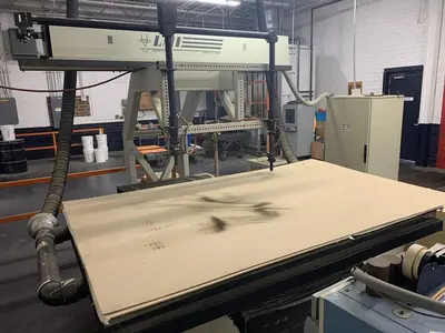 LMI T-156 LASER CUTTING AND ENGRAVING MACHINE
