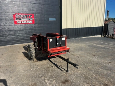 Roda 25 Bushel Manure Spreader | County Equipment Company LLC (2)