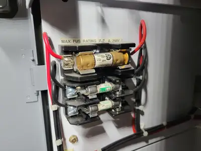 USED SQUARE D MODEL 6