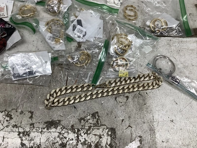 Used _UNKNOWN_ _UNKNOWN_ Jewelry & Gemstones Michigan US | Miedema Asset Management Group #1406521