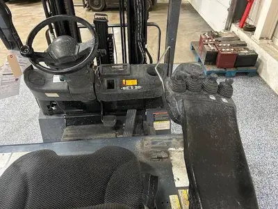 Used 2018 TOYOTA 8FBCU32 Misc Forklifts Illinois US | Somerset Equipment Sales #1542923