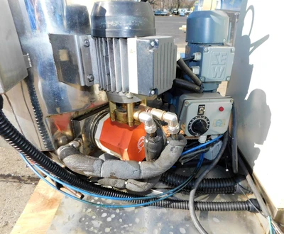 USED HOT POUR FILLER HOT POUR FILLER