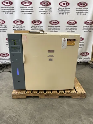 Thermo Scientific Steri-Cult 3310 CO2 Incubator +5°C to 50°C