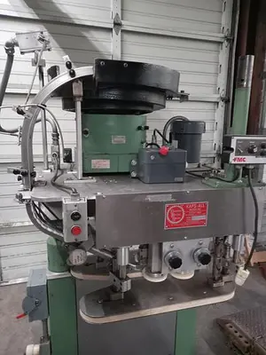 USED KAPS-ALL INLINE CAPPER MODEL E