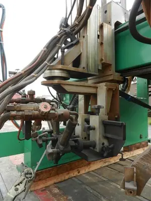 USED ZINSER CNC 2215-4