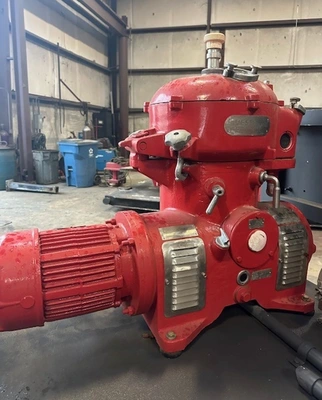 Sharples P600 and Westfalia OTA 7 centrifuge test system.